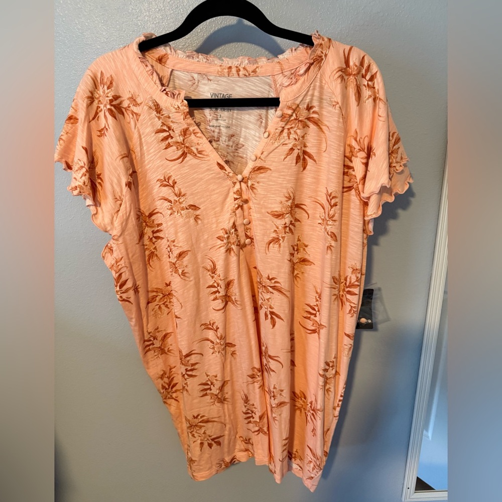Torrid Vintage Floral Peach Flutter Sleeve Top